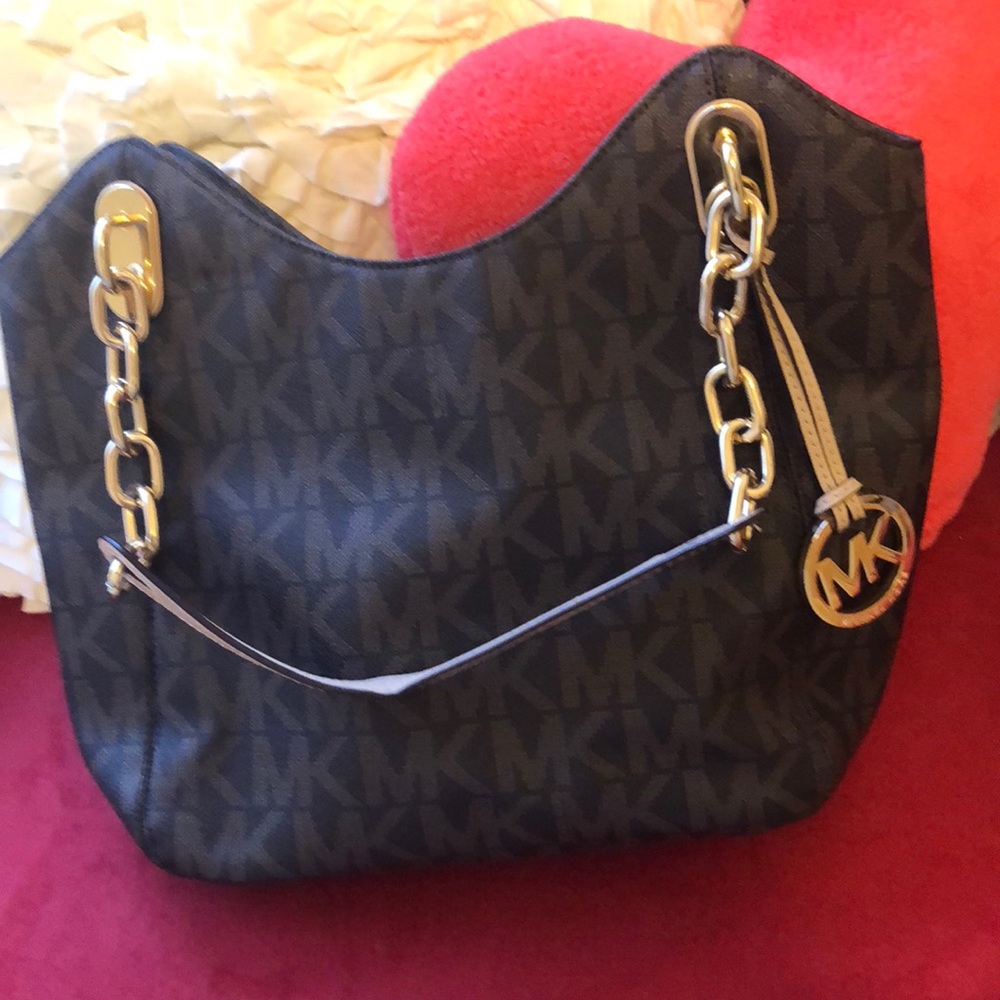 Michael Kors purse